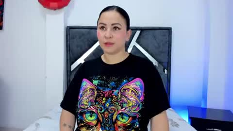 domi  online show from 06.15.26