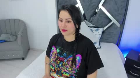 domi  online show from 07.04.26