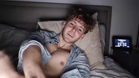 Alex...  online show from 11.11.25