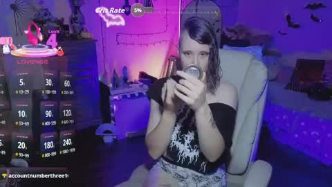 Snapshot of dominantman18064 chatting on 06.01.26 Bigbearnbunnyboy online show from 06.01.26