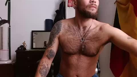 Logan - INDEPENDET MODEL online show from 06.07.26