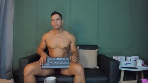 Snapshot of dominc_berry chatting on 03.04.26 Dominc berry online show from 03.04.26