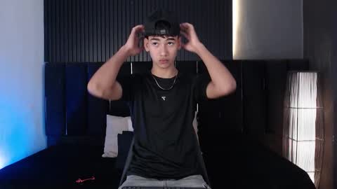 Snapshot of dominic_ghost chatting on 03.20.26 Dominic online show from 03.20.26