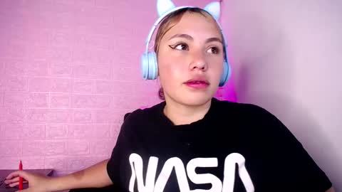   online show from 02.05.26