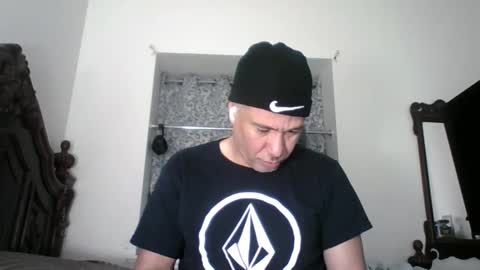 luis online show from 04.20.26