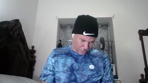 Snapshot of dominicanorico chatting on 05.16.26 luis online show from 05.16.26