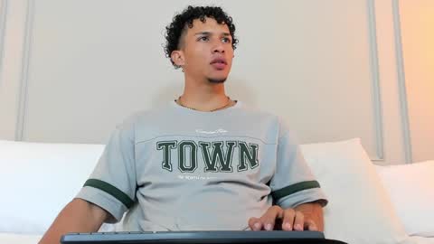 Dominick Star online show from 12.29.24