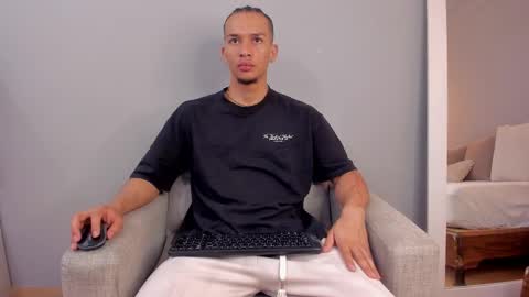 Dominick Star online show from 11.09.25