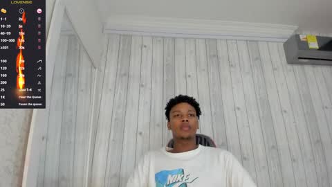 Dominicscott online show from 03.10.25