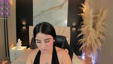Dominika  online show from 04.18.26