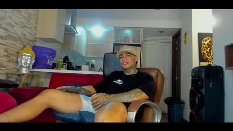 Only fans Ronnie col---InstaRonniecolleman  online show from 11.03.25