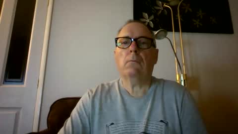 Snapshot of domjolly08 chatting on 10.31.25 David uk online show from 10.31.25