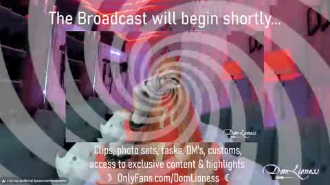 Snapshot of domlioness chatting on 10.12.25 DomLioness online show from 10.12.25