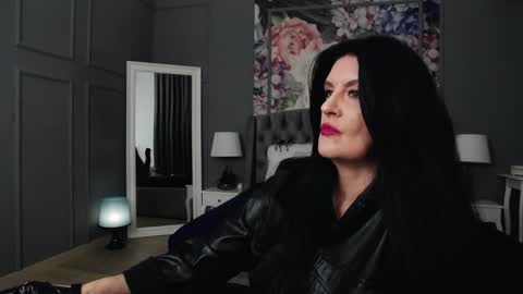 Snapshot of dommelisa chatting on 02.03.25 Dom Melisa online show from 02.03.25
