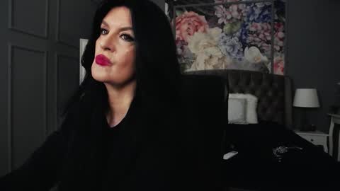 Snapshot of dommelisa chatting on 09.30.25 Dom Melisa online show from 09.30.25