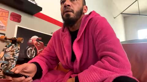 Snapshot of domnu_ozfutura chatting on 02.02.25 domnu_ozfutura online show from 02.02.25