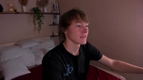 Snapshot of donald_brooks chatting on 11.22.25 Donald online show from 11.22.25