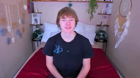 Snapshot of donald_brooks chatting on 12.22.25 Donald online show from 12.22.25