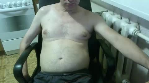 Snapshot of donalvafd chatting on 09.10.25 donalvafd online show from 09.10.25