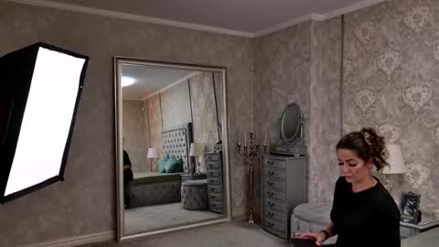 Donna online show from 02.15.26