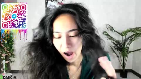 Aura online show from 09.14.25