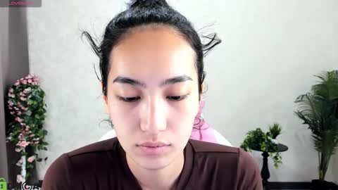 Aura online show from 10.24.25