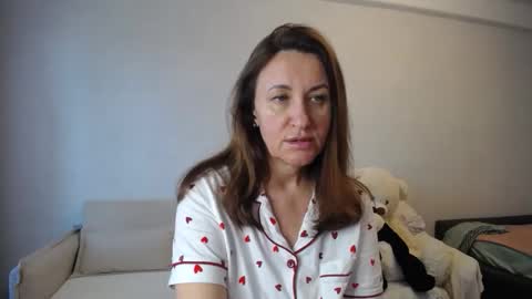 Snapshot of donnalimadonna chatting on 09.28.25 Tatiana 43 curvy sexy body and Joanna redhead 39 years online show from 09.28.25