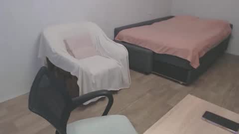 Snapshot of donnamagdalena chatting on 11.09.25 DonnaMagdalena online show from 11.09.25