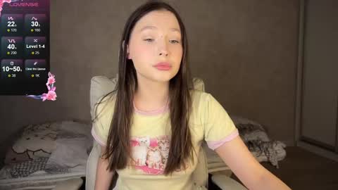 Snapshot of dontoch chatting on 03.03.25 Stacy online show from 03.03.25