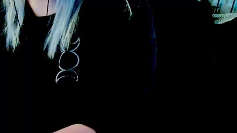 Snapshot of doomednympho chatting on 10.26.25 DOOM online show from 10.26.25