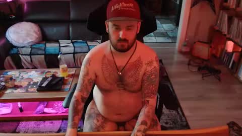 Snapshot of doomsy_minatozaki chatting on 04.25.26 doomsy_minatozaki online show from 04.25.26