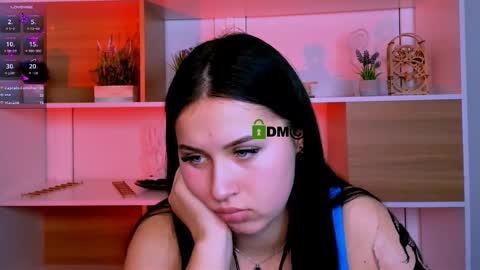 Snapshot of dora_di1 chatting on 11.09.25 we online show from 11.09.25