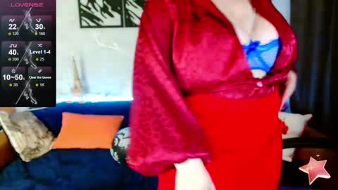 Dora online show from 11.23.25