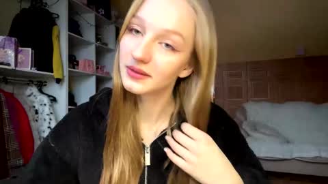 Anika online show from 03.02.26