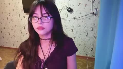Snapshot of doretharuschak chatting on 06.11.26 Aimi online show from 06.11.26