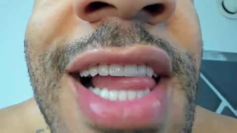 Dorian Fenix online show from 02.02.26