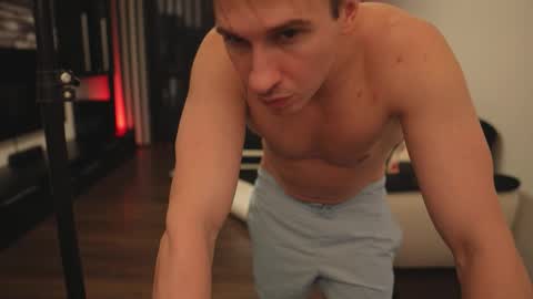 Dorian Reyes online show from 02.05.26