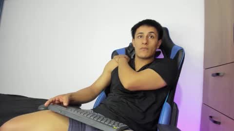 dorman_boy online show from 11.09.25