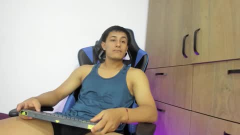 dorman_boy online show from 12.19.25