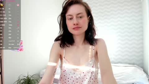 dormineaa online show from 04.22.26