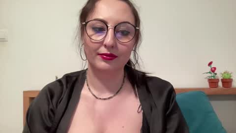 Dorothy online show from 04.16.26