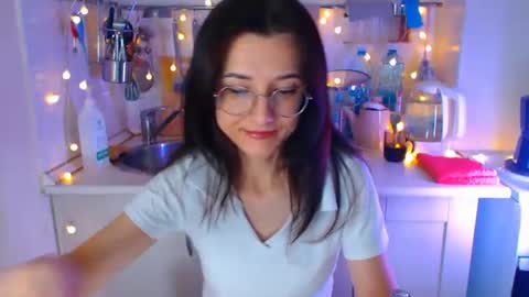 Snapshot of dorotty_ chatting on 11.03.25 Your Dorotty online show from 11.03.25