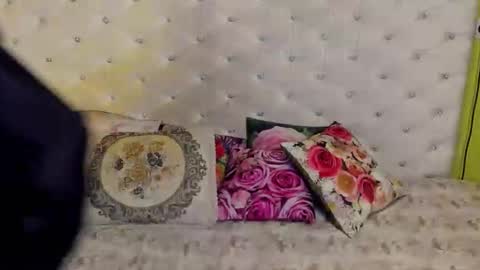 Dorra online show from 09.24.25