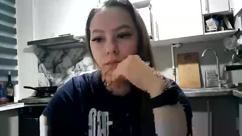 Dorrie Ann online show from 12.01.25