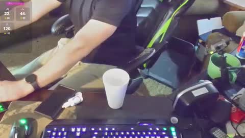 Snapshot of dotyoureyezez chatting on 01.24.25 DotYourEyezez  online show from 01.24.25