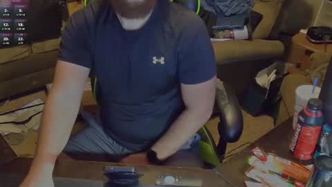 Snapshot of dotyoureyezez chatting on 09.26.25 DotYourEyezez  online show from 09.26.25