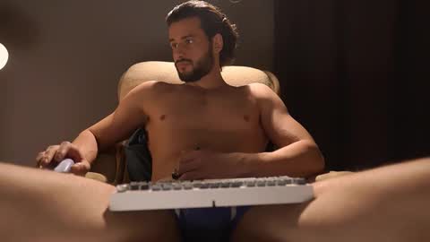 Snapshot of double_luckystrike chatting on 02.24.26 Keen online show from 02.24.26