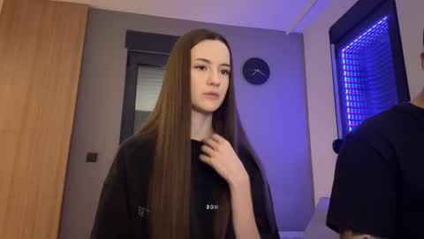 Snapshot of double_sun chatting on 11.29.25 Alice and Mark online show from 11.29.25