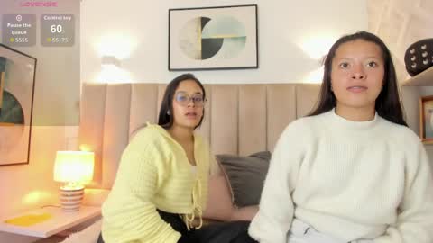 Snapshot of double_temptatiion_ chatting on 05.11.26 Vall Lufan online show from 05.11.26