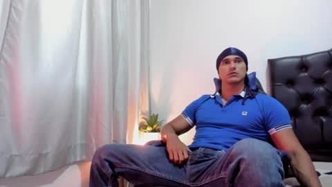Isabella and Alessandro online show from 06.17.26